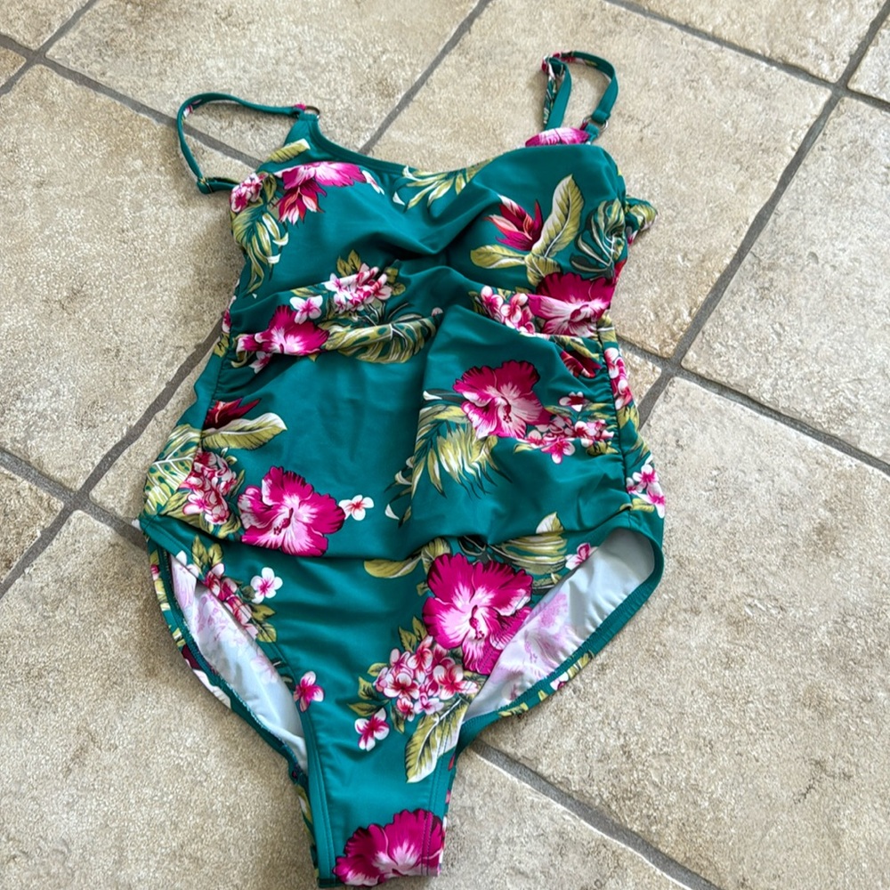 Swim wear